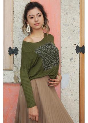 Kadın Haki Yarasa Kollu Önü Nakışlı Örme Bluz Kadın Haki Yarasa Kollu Önü Nakışlı Örme Bluz
